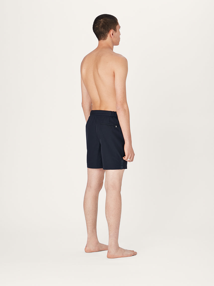 The Anywear Short 2.0 || Navy | Recycled nylon without netting