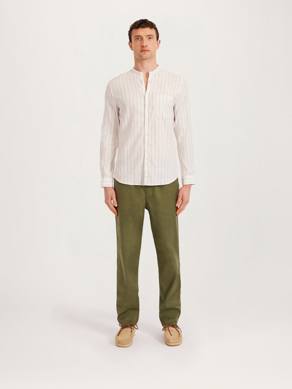 All-day striped linen grandad collar shirt in ecru with chest pocket – lightweight men’s shirt.
