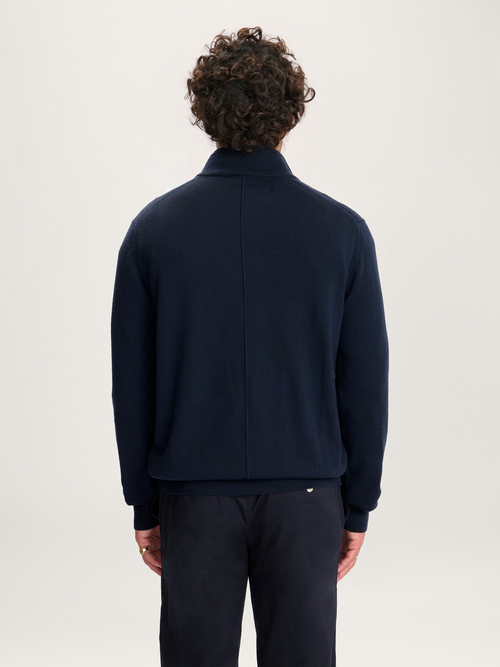 Lestrange Merino Half Zip Navy – back view of men’s lightweight merino wool half zip sweater