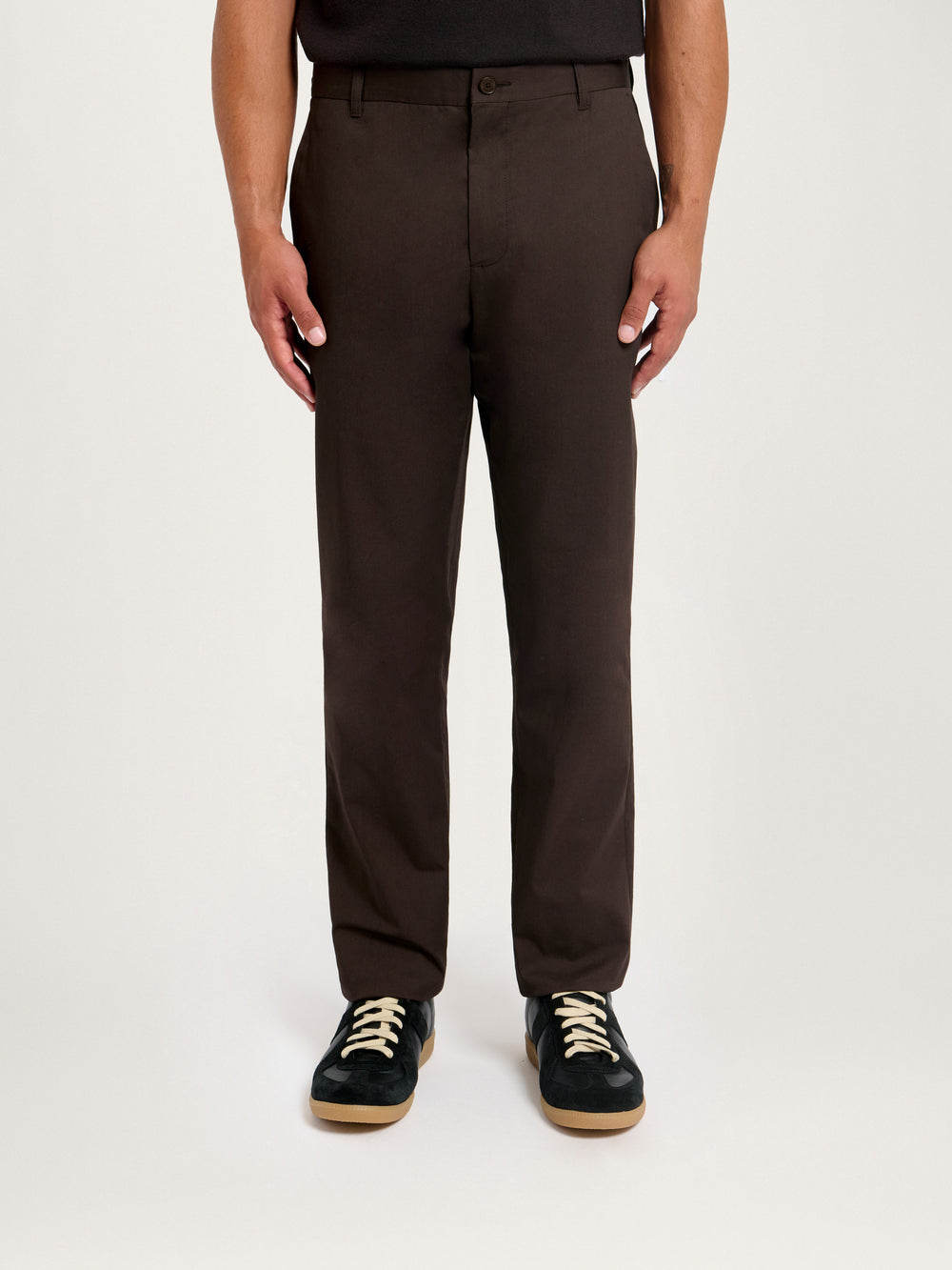 Close-up front view of Lestrange London Essential Chino in espresso colour showing tailored fit and button closure
