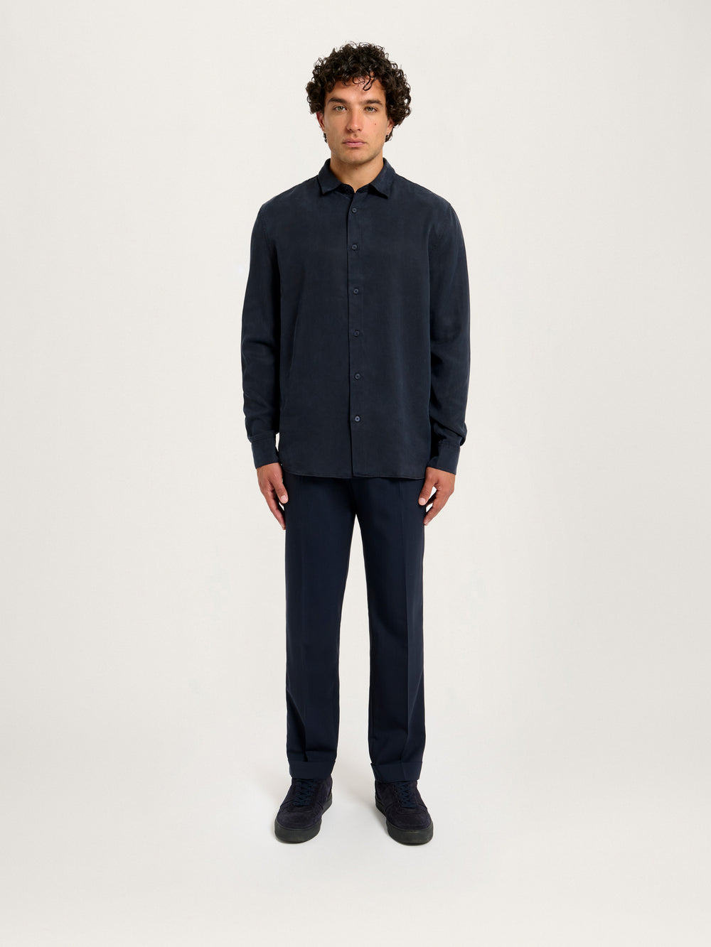 Relaxed Tencel Shirt Navy – men’s sustainable long sleeve shirt by Lestrange London