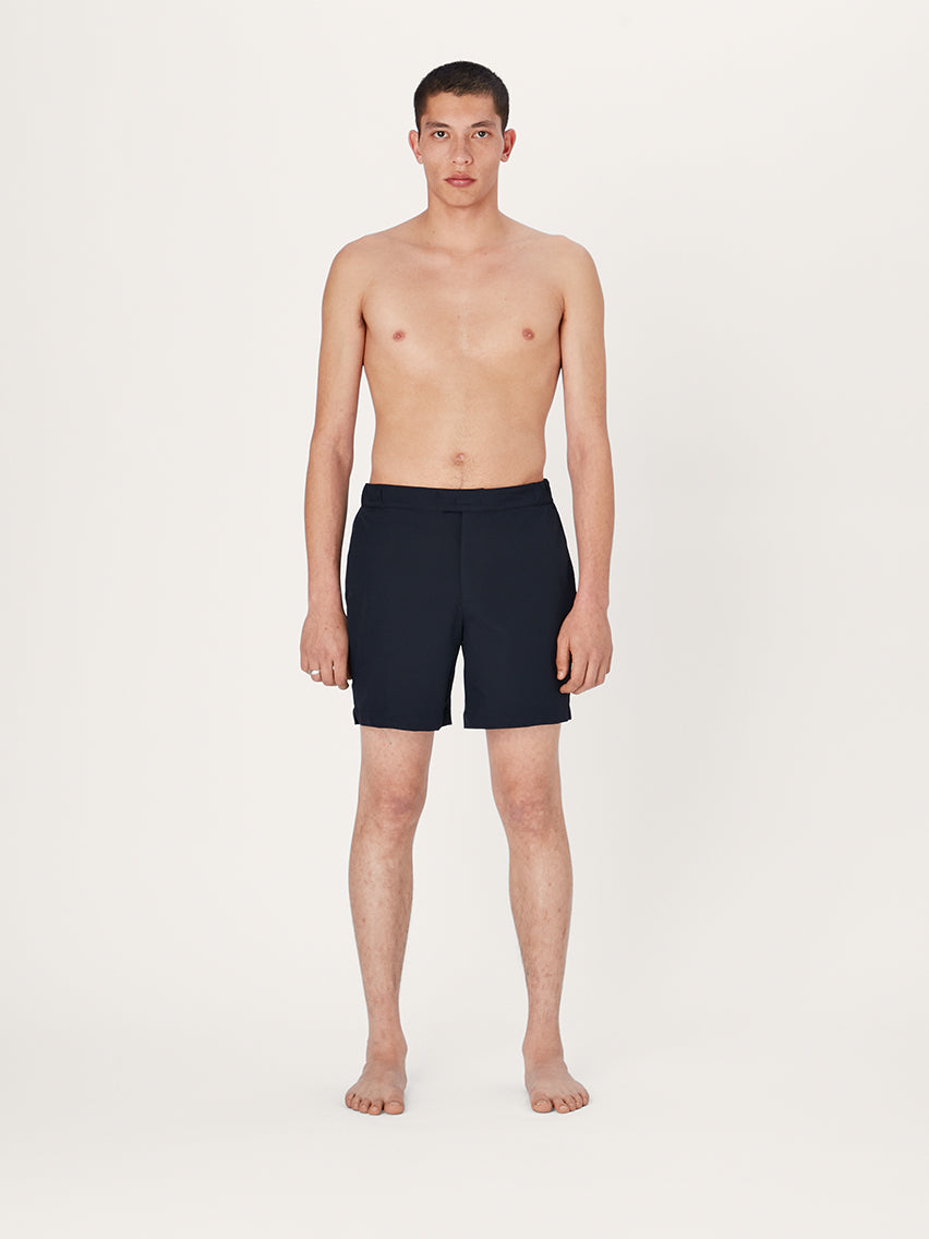 The Anywear Short 2.0 || Navy | Recycled nylon without netting