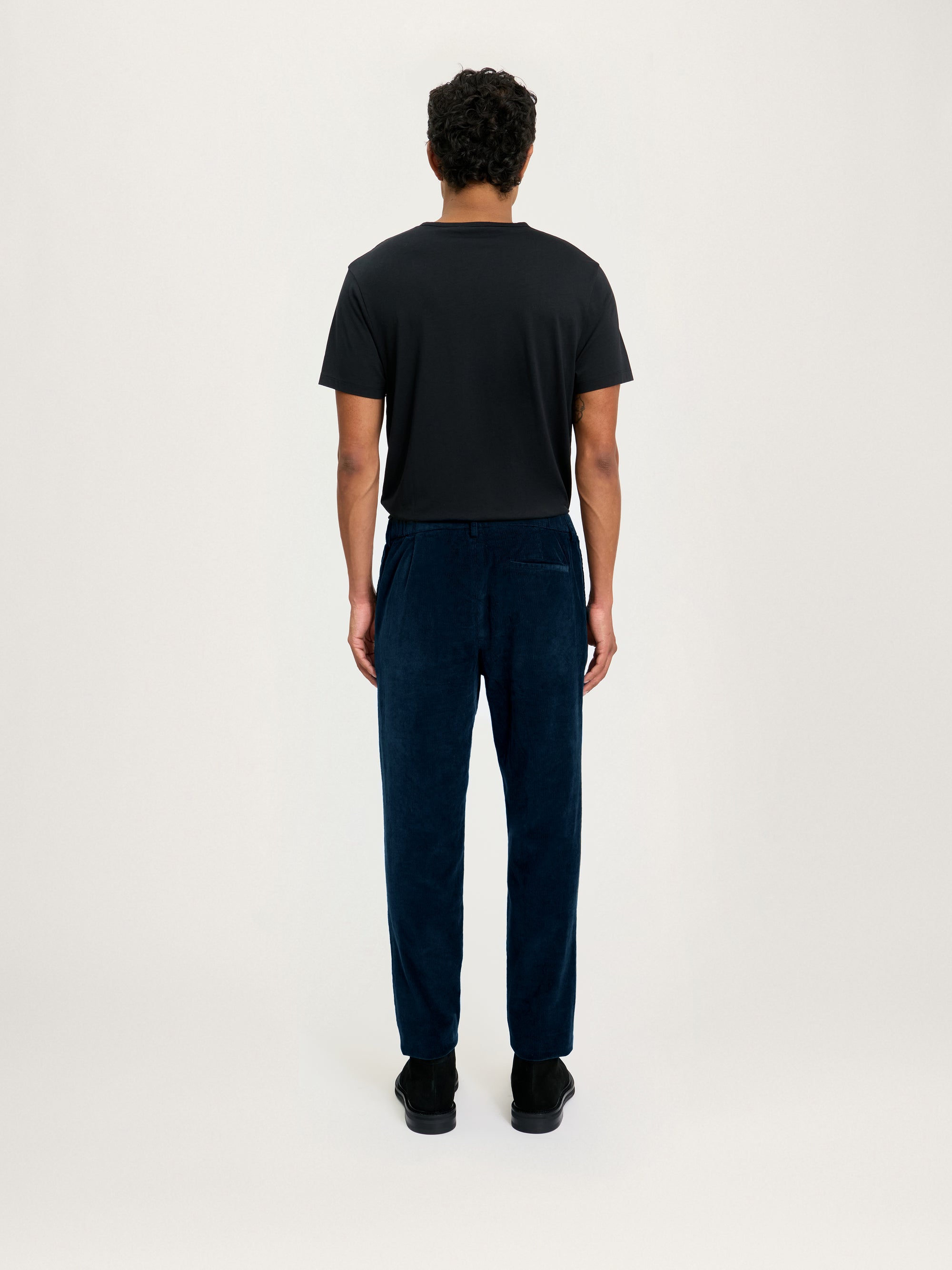 The Cord Trouser || Navy | Corduroy