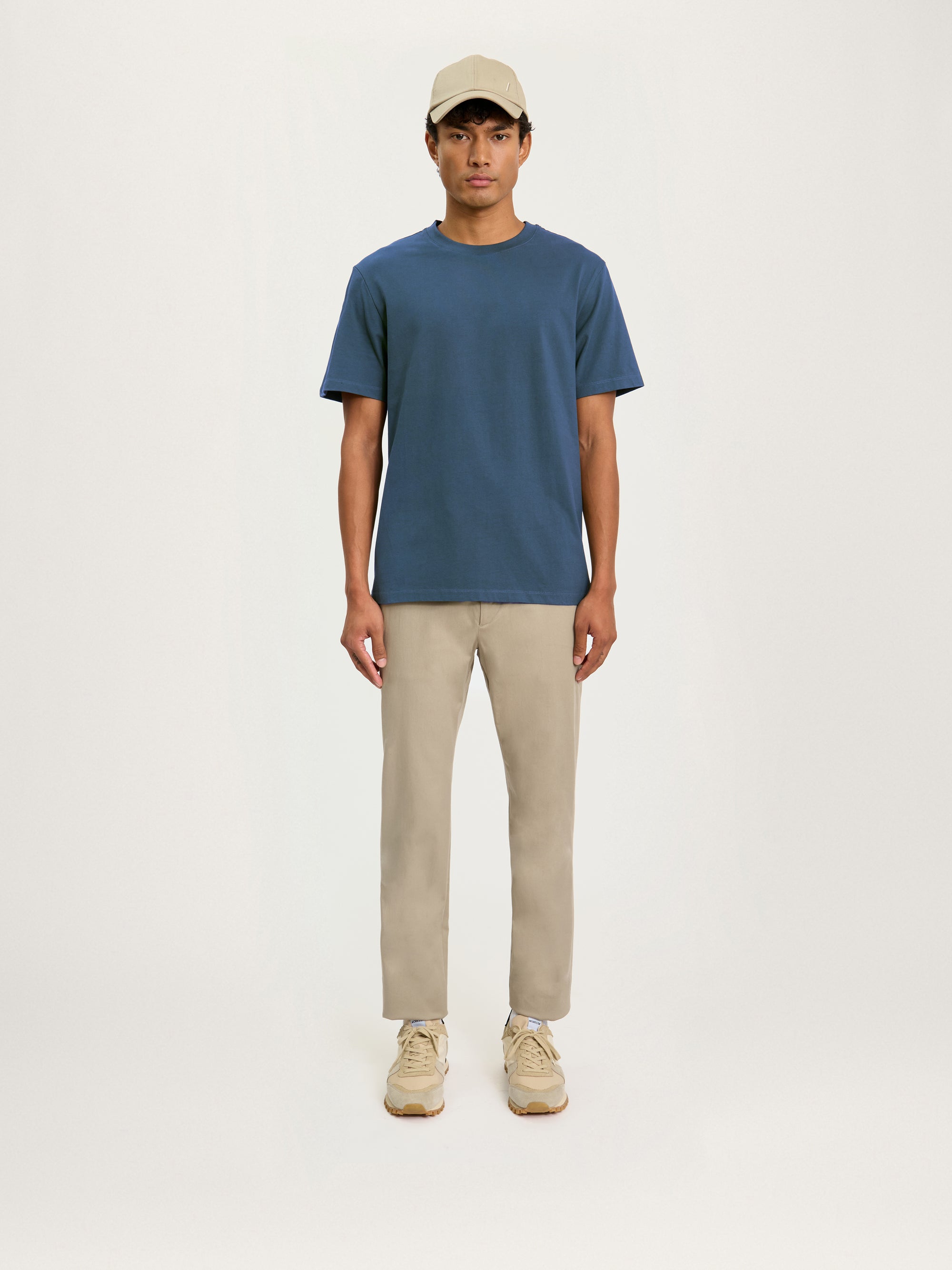 Lestrange heavyweight cotton T-shirt in petrol blue featuring a relaxed, modern silhouette