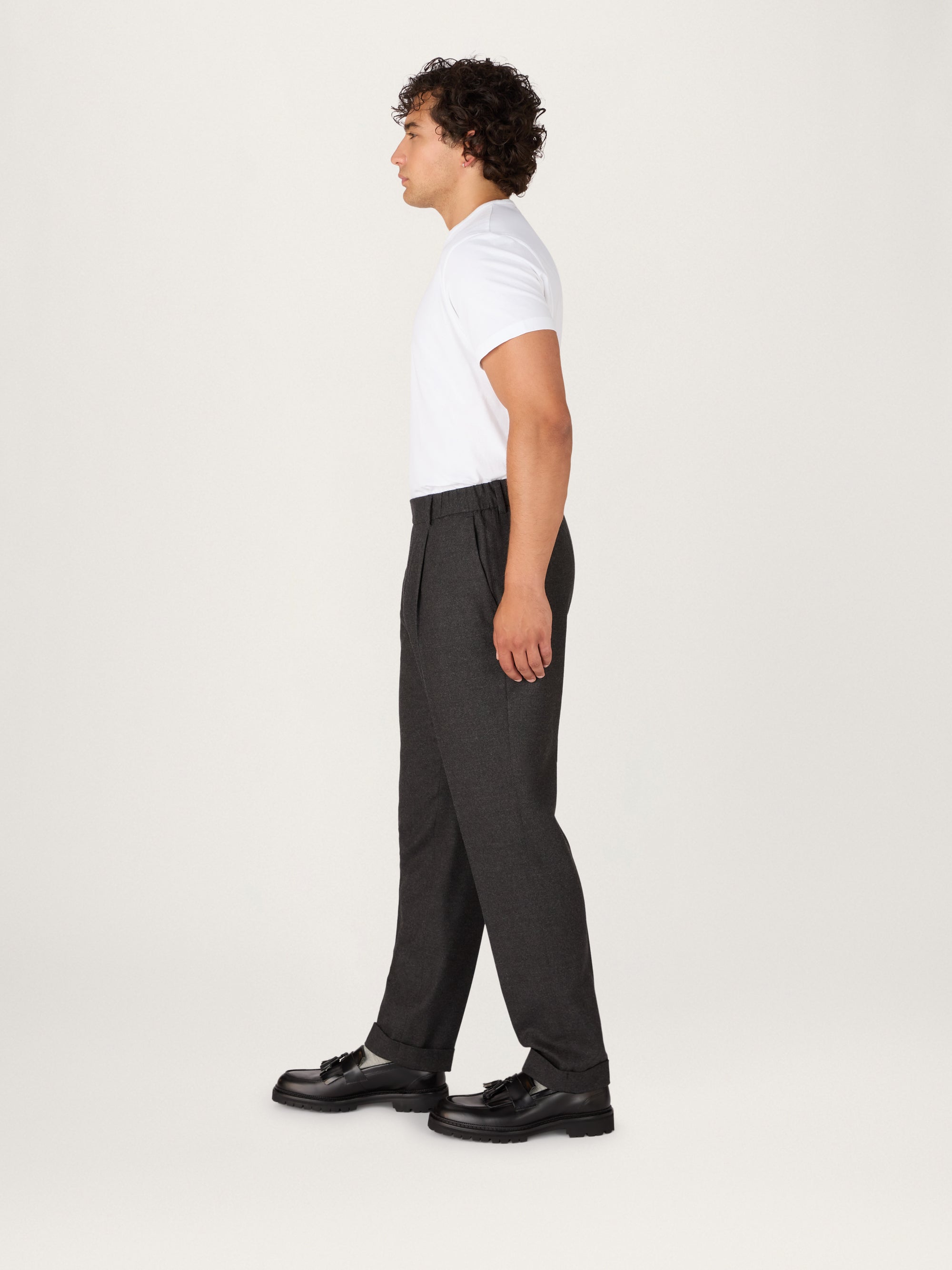 Men's Year-Round Wool Trousers, Hidden Comfort Pleated