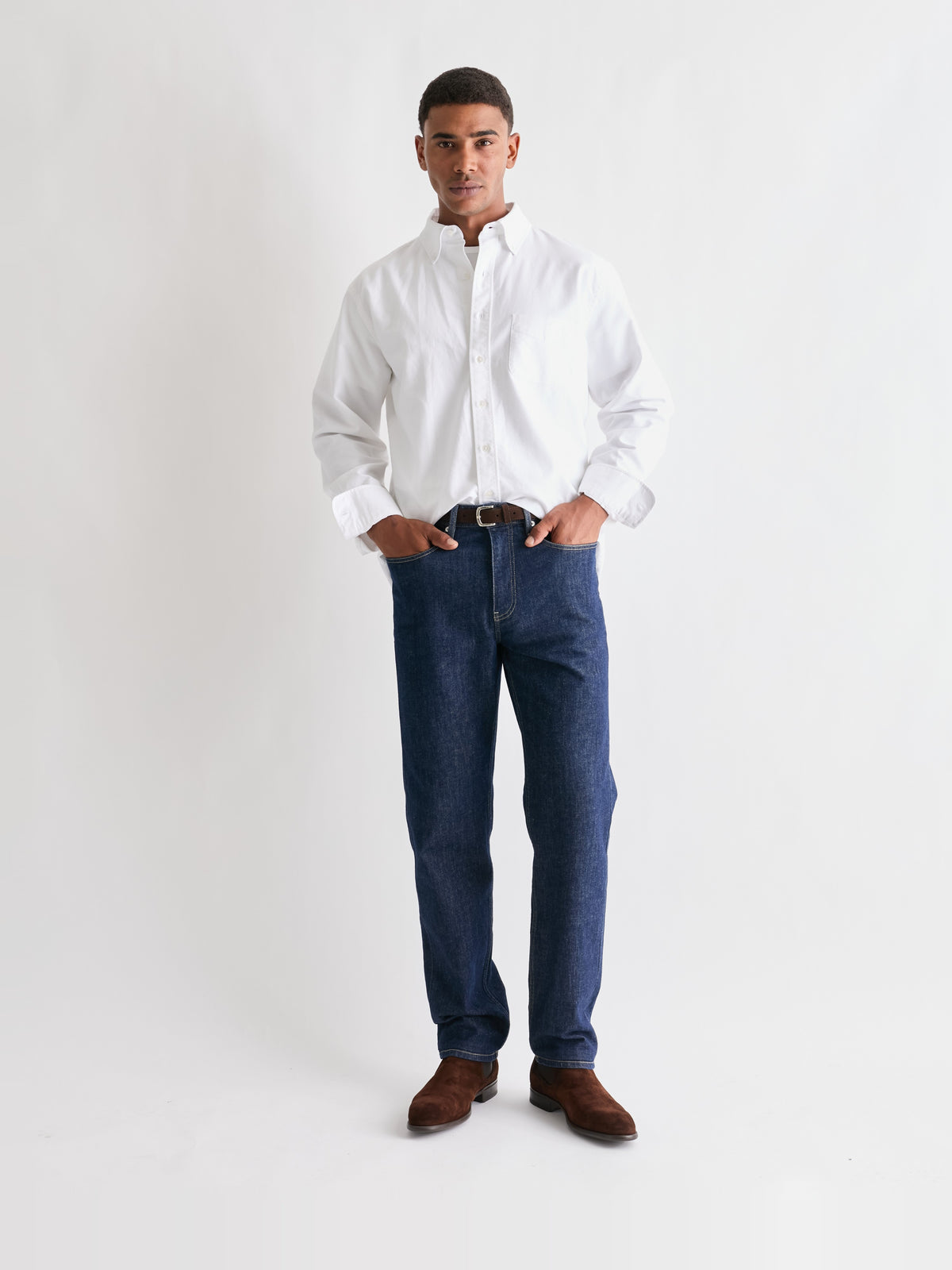 The 24 Jeans Straight Fit in Dark Blue, full front view styled with a white shirt