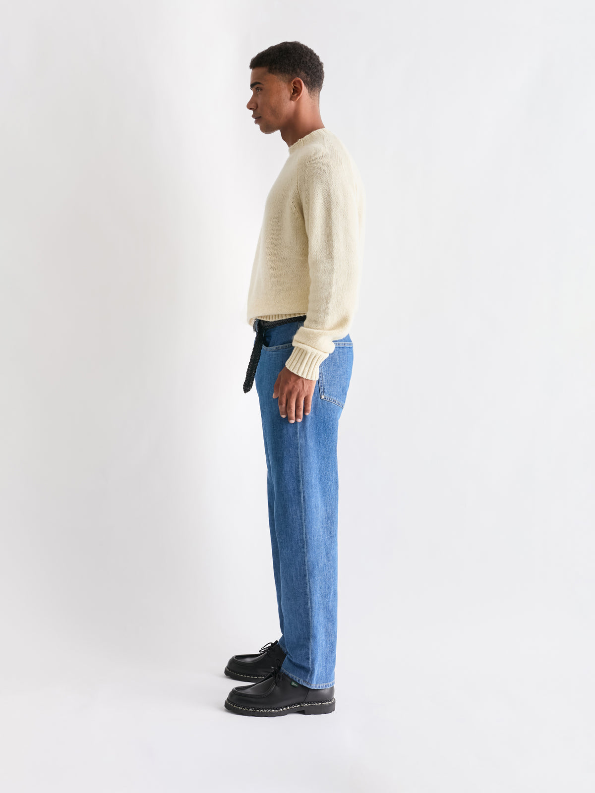 The 24 Jeans Straight Fit in Light Blue, side profile showing the straight-leg fit