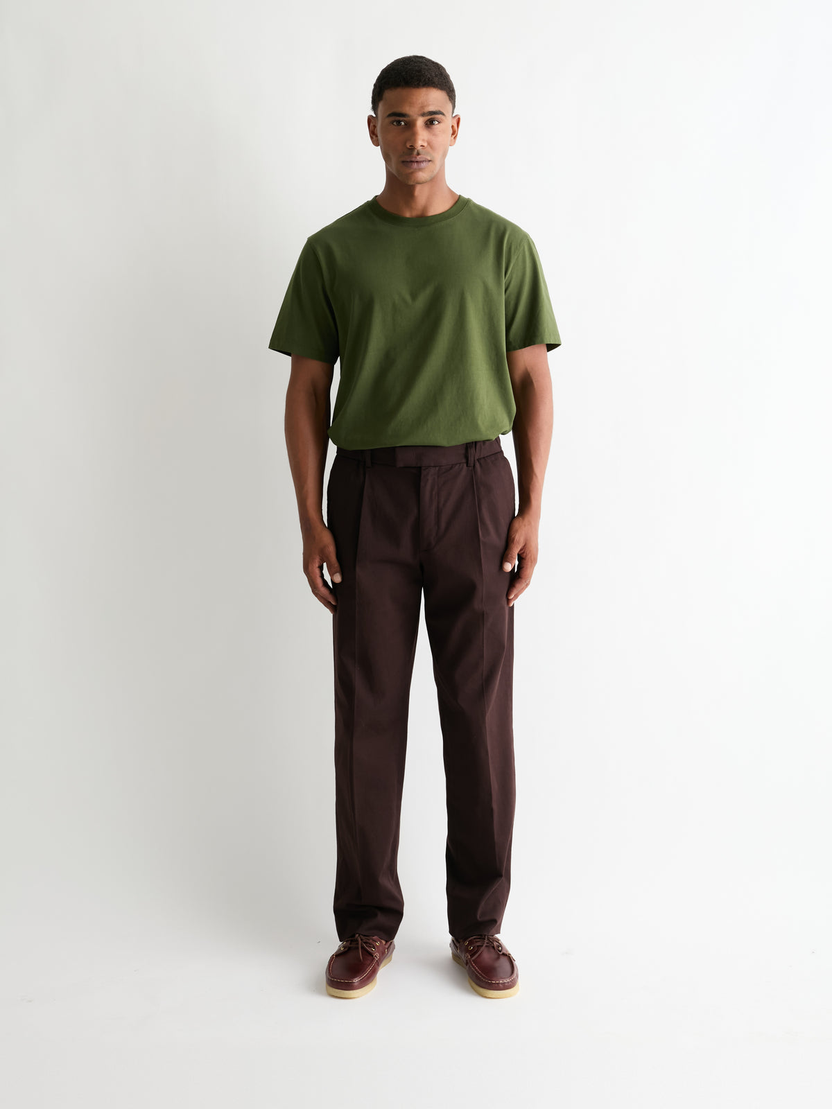 The Heavyweight Tee in Dark Olive, full length front