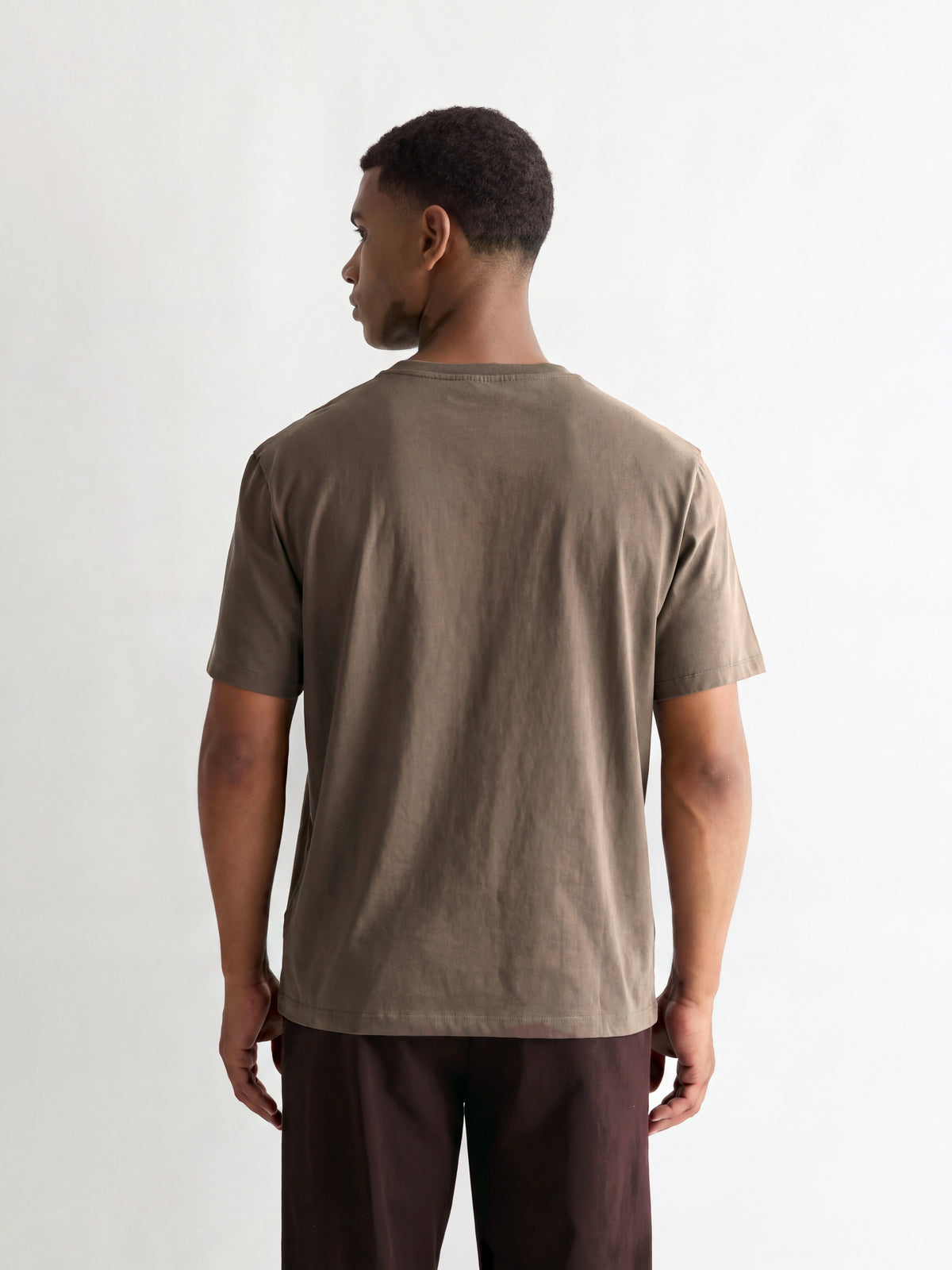 The Heavyweight Tee in Wolf Brown