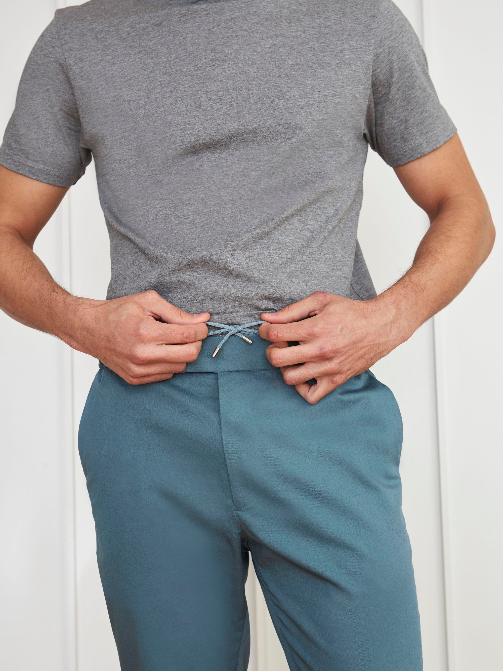 The 24 Trouser || Ice Blue | Stretch Cotton