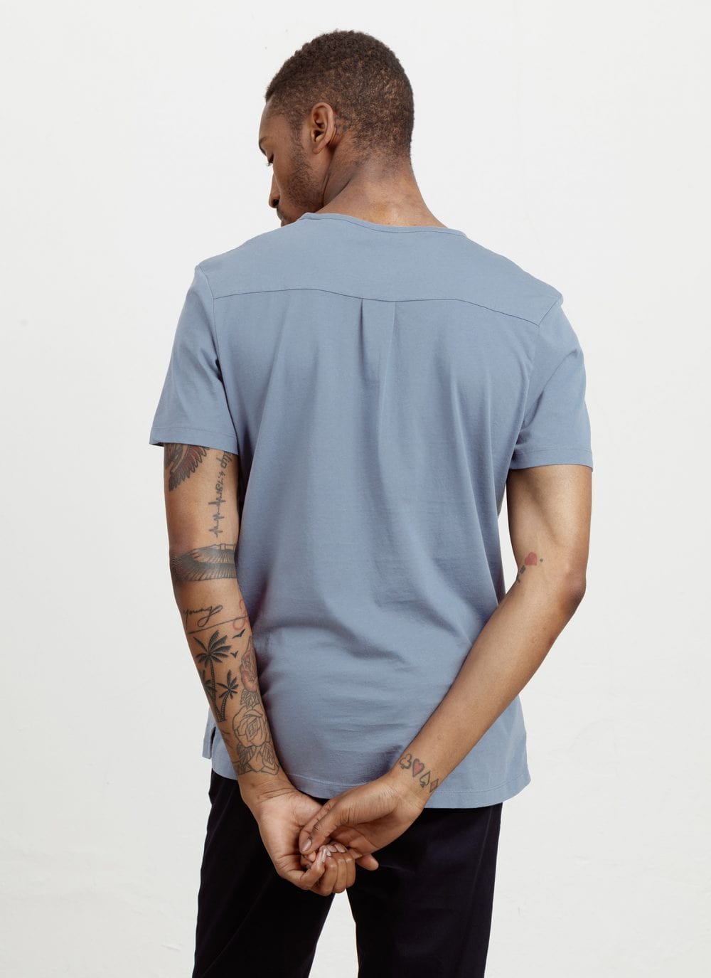 The Tailored Tee Organic || Dusty-Blue | Organic Cotton